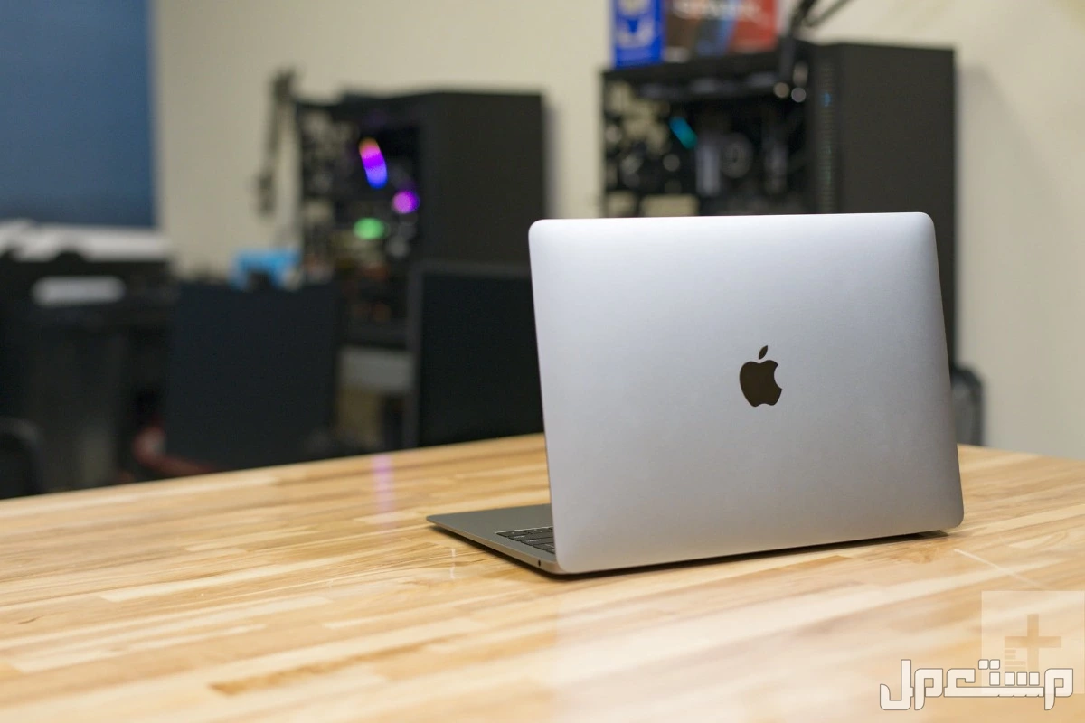 أفضل معالج لاب توب 2025​.. دليل شامل لمعالجات عالية الأداء أفضل معالج لابتوب أبل  Apple M2 Max