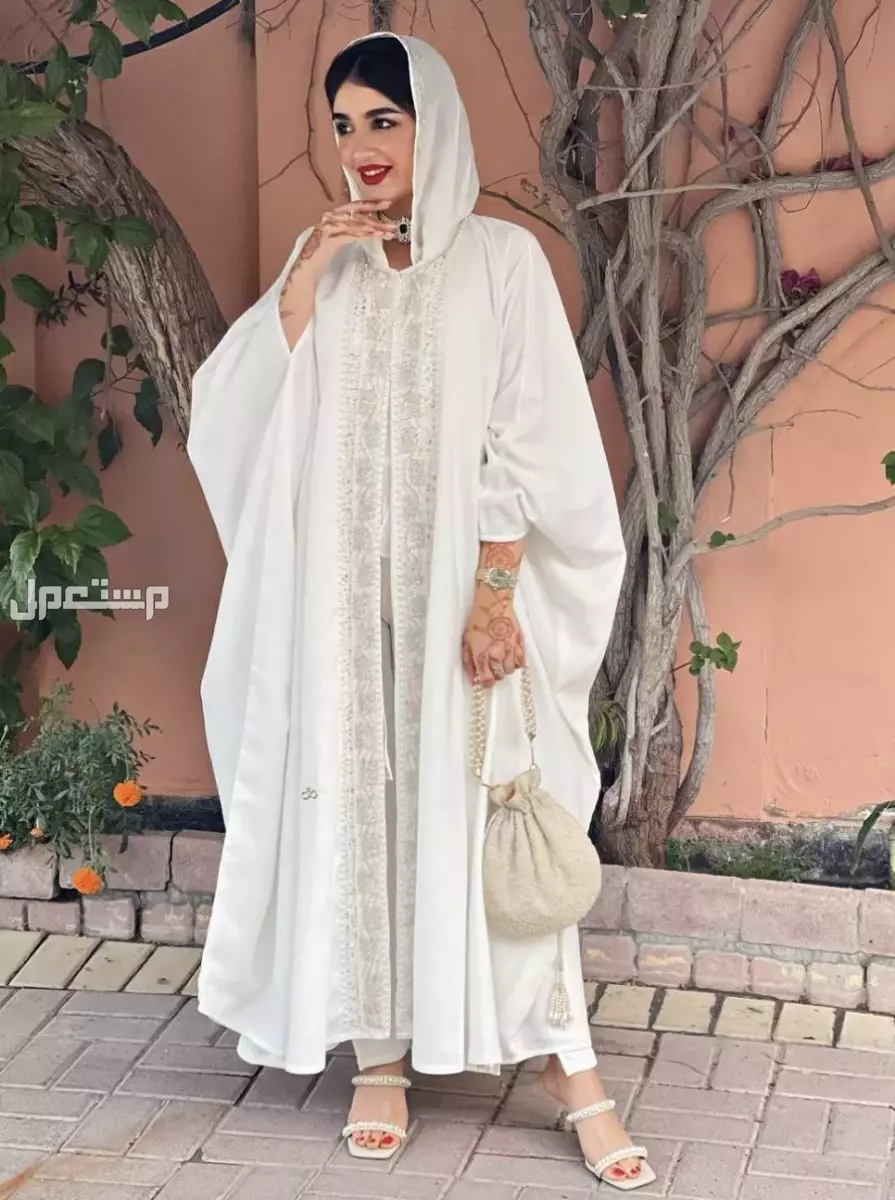 موديلات عبايات خليجي بناتي 2025 ما هي آخر موضة العبايات؟