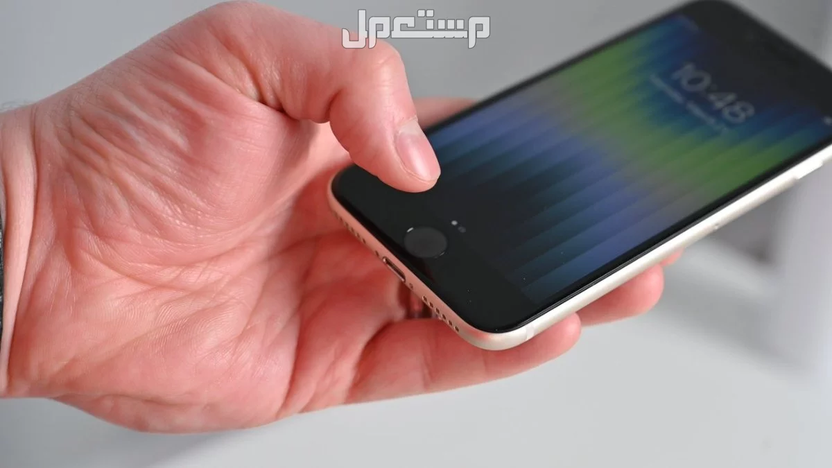 مواصفات أفضل ايفون مستعمل 2025 في السعودية ايفون SE 2022