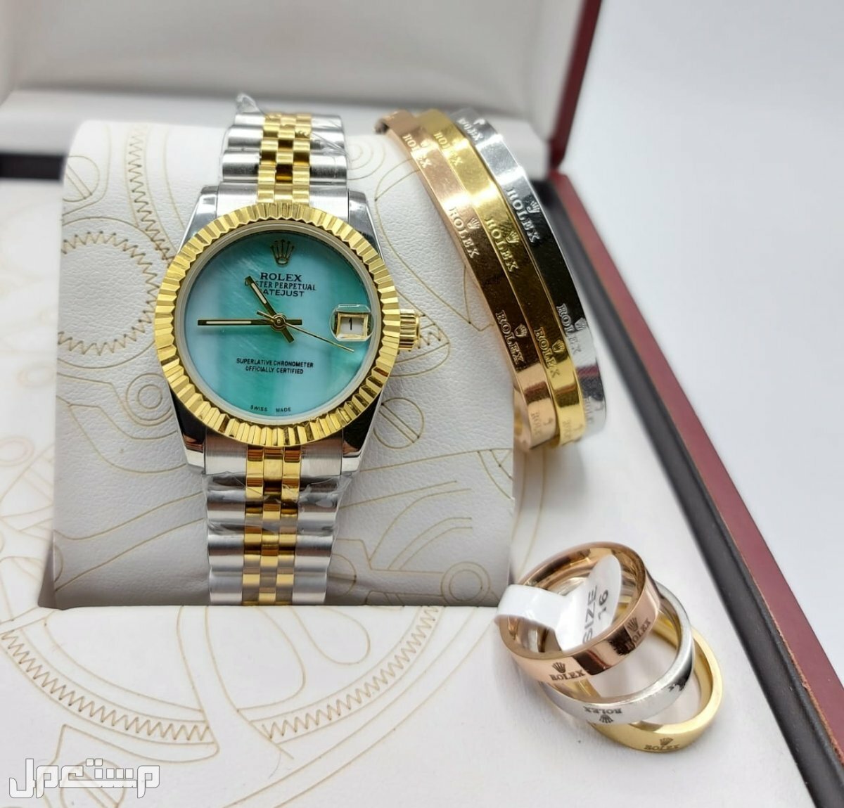 ساعات نسائي رولكس مع الاساور والخواتم جمله وتجزئه لطلب وتساب
0567420275