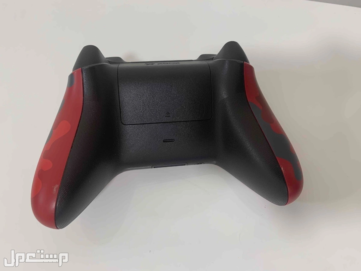 xbox controller in good condition/زراع اكس بوكس في حاله جيده