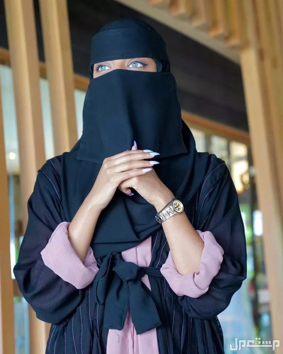 ما هو المناكير الاسلامي؟ وحكمه وسعره حكم المناكير الاسلامي
