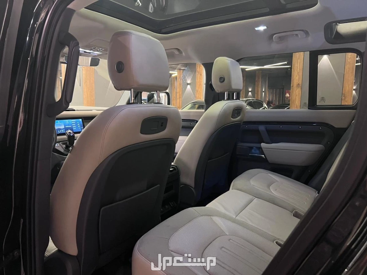 لاند روفر ديفيندر 2021 في قسم مرسى علم بسعر 8500000 جنيه مصري