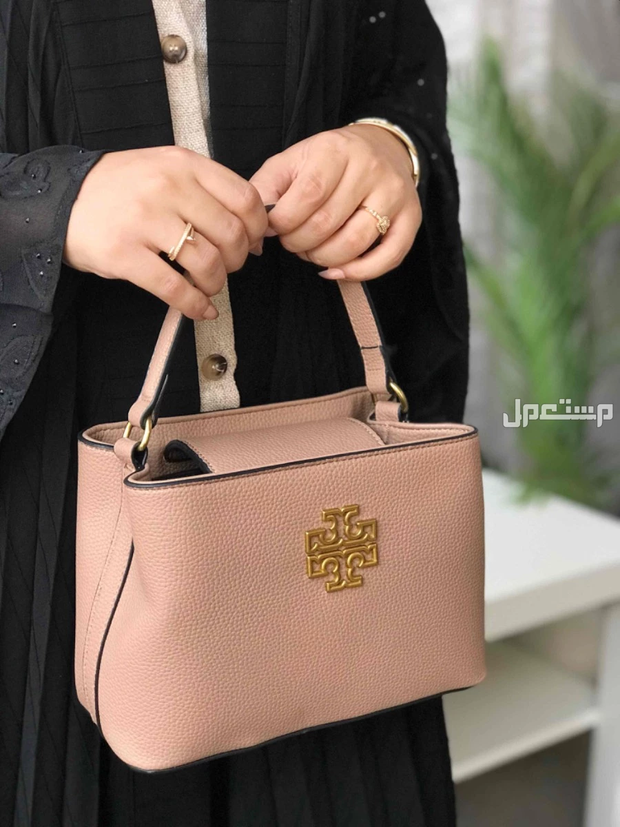 نجران - شنط عالية الجوده وتصاميم عصريه تناسب ذوقك