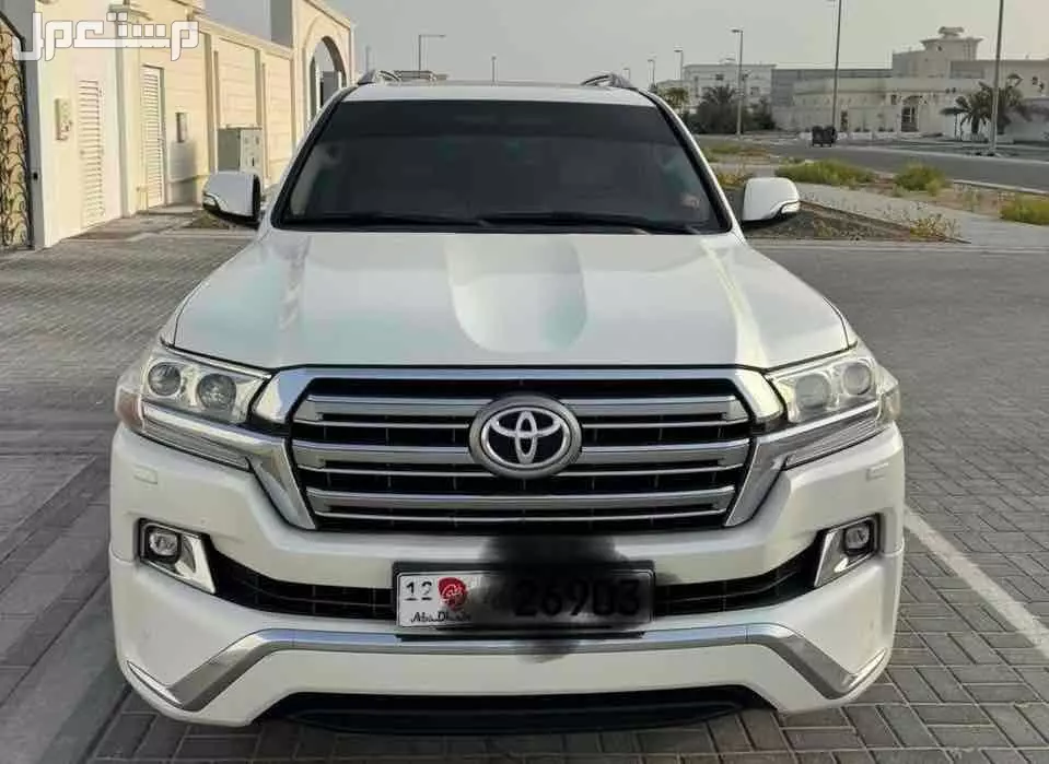 سيارة لاندكروزر  Gxr 2016 للبيع ب 125 الف في ابوظبي