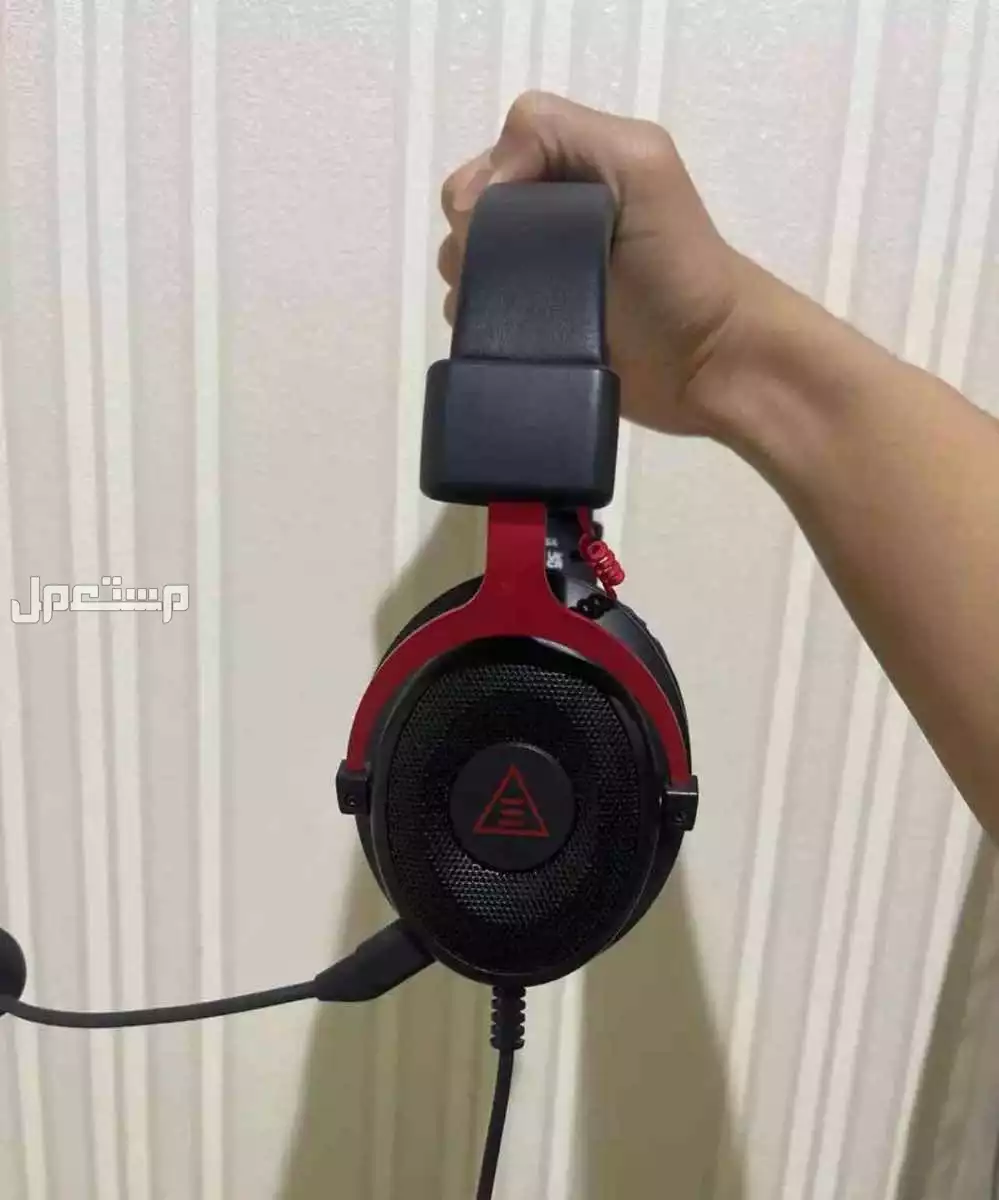 سوني4 slim سليم في الرياض عند السويدي بسعر في الرياض بسعر 500 ريال سعودي