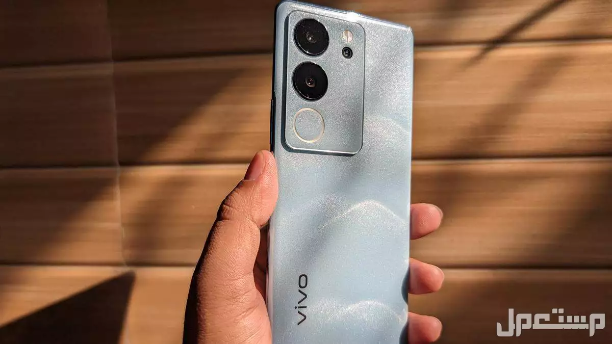 سعر ومواصفات هاتف Vivo V29 في السعودية.. مميزات وعيوب