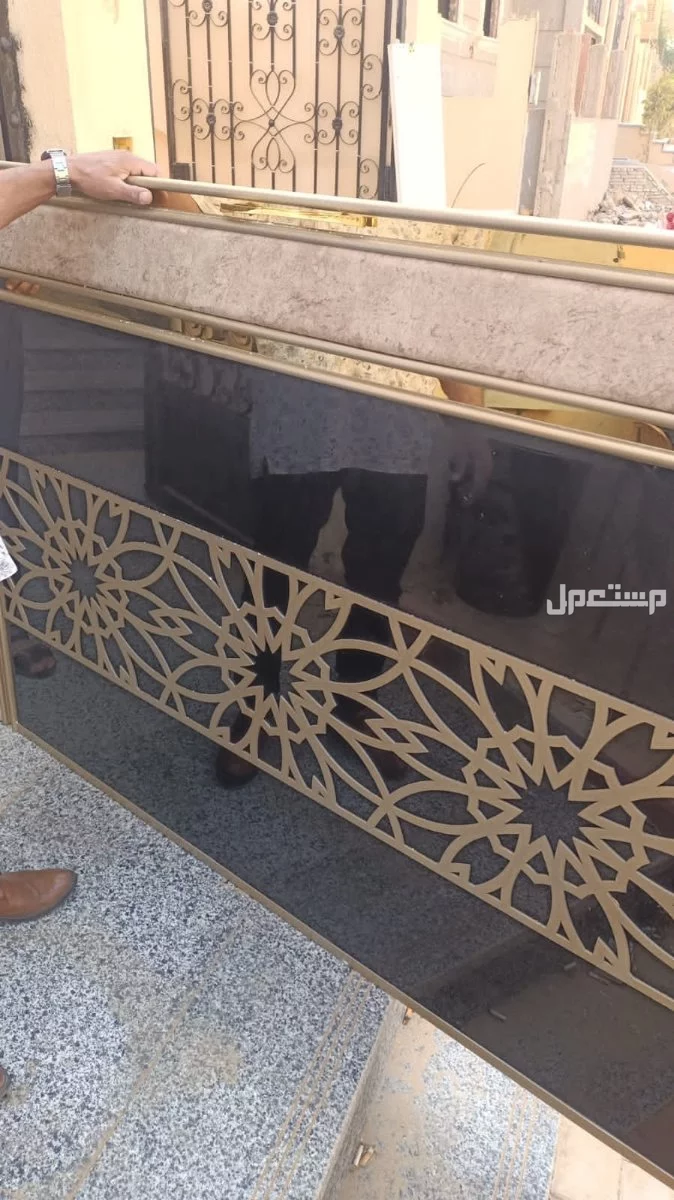 للبيع غرفة نوم مودرن حديثة شامبين مستعمله كام شهر