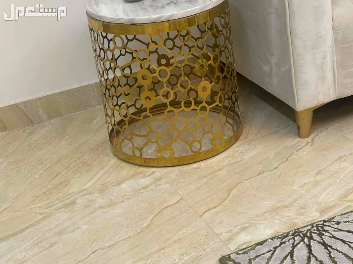 طوايل قص ليزر جديده  في عرعر بسعر 650 ريال سعودي