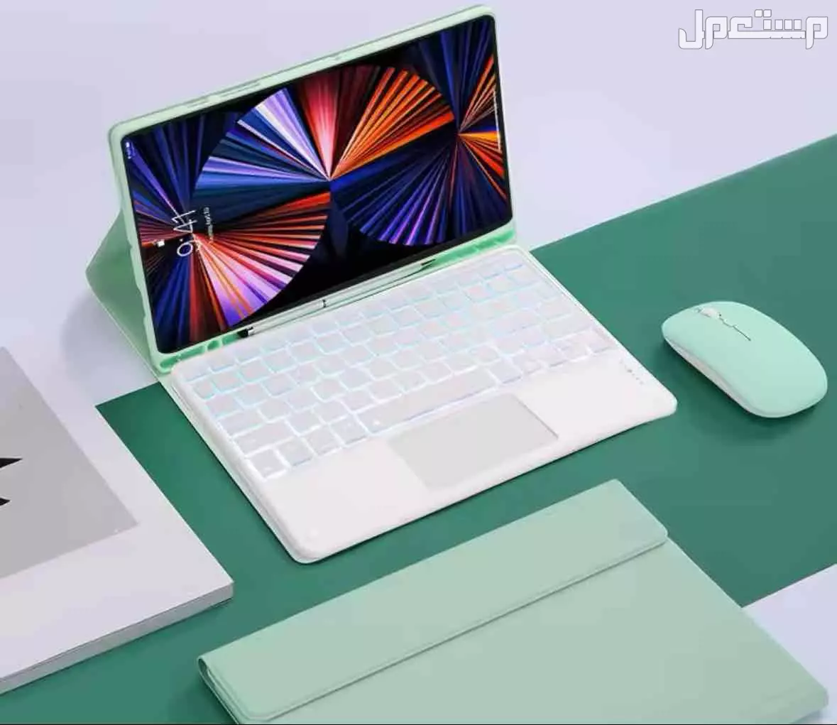 تابلت مع لوحه مفاتيح وماوس وغلاف التوصيل مجاني