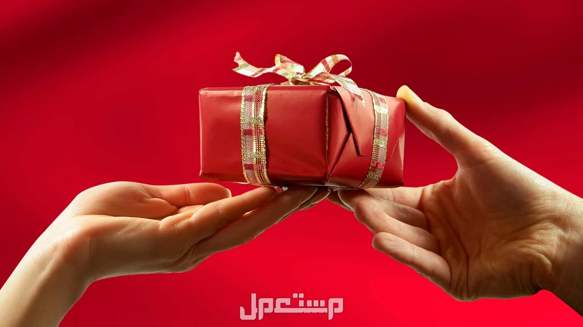 تفسير حلم هدية الذهب في المنام وتفاصيل رؤيا ابن سيرين تفسير حلم هدية ذهب في المنام