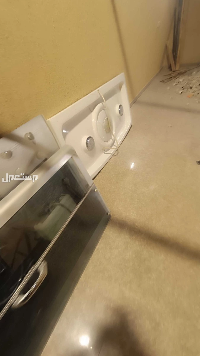 بانيو جكاوزي  للبيع مسدخدم مااستعمل الا خفيف جدا