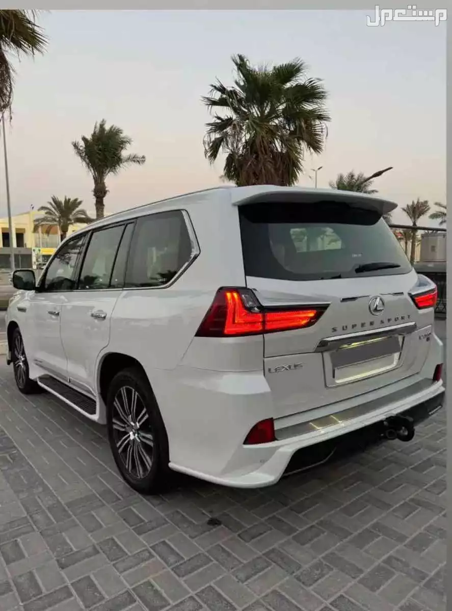 لكزس LX 2017 في جيزان بسعر 220 ألف ريال سعودي