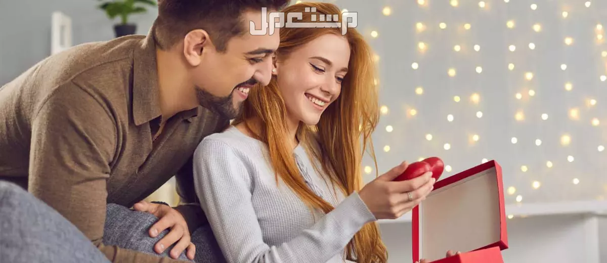 أفكار هدايا للمتزوجين في رأس السنة 2025 أفكار هدايا للمتزوجين في رأس السنة