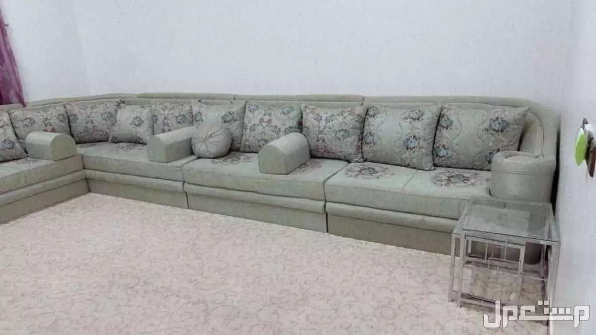 كنب مجلس نساء 5*4 في الرياض مجاناً في الرياض مجاناً للمحتاج