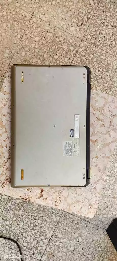 توشيبا ستالايت إنتل كور آي 5 رصاصي شاشة مقاس 15.6Toshiba satellite Intel core i5 selver 15.6 screen ماركة توشيبا في الطائف بسعر 800 ريال سعودي