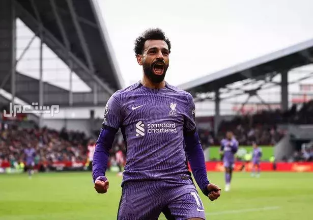 كم تبلغ ثروة محمد صلاح؟ وأين ينفقها مو صلاح