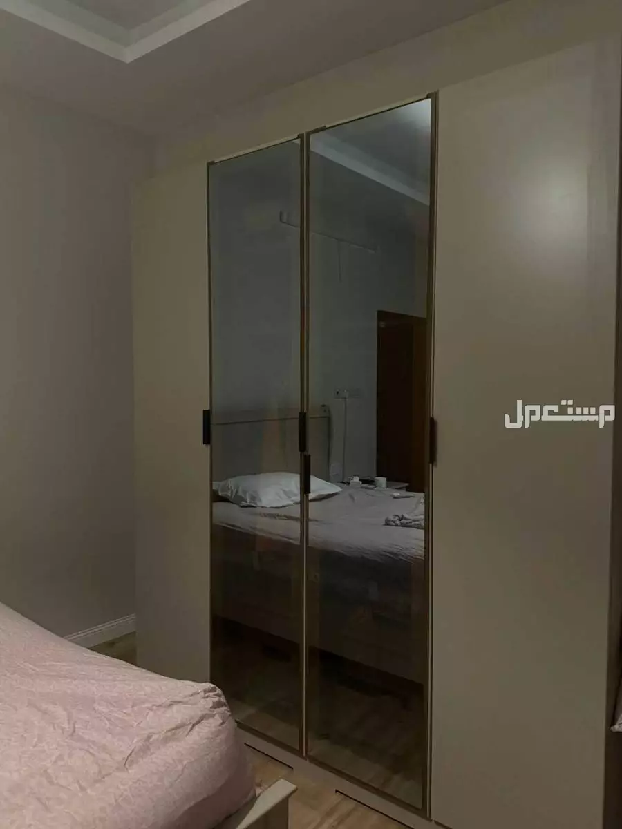 دينا طش اثاث قديم بالرياض