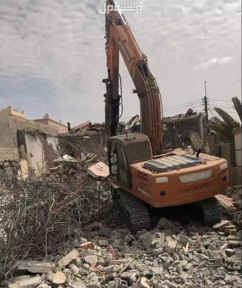 هدم المباني وشراء سكراب في منطقة عسير