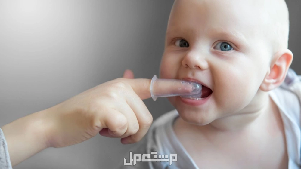 تعرف على الطريقة الصحيحة لتنظيف الأسنان للأطفال خطوات تنظيف أسنان الأطفال خطوة بخطوة
