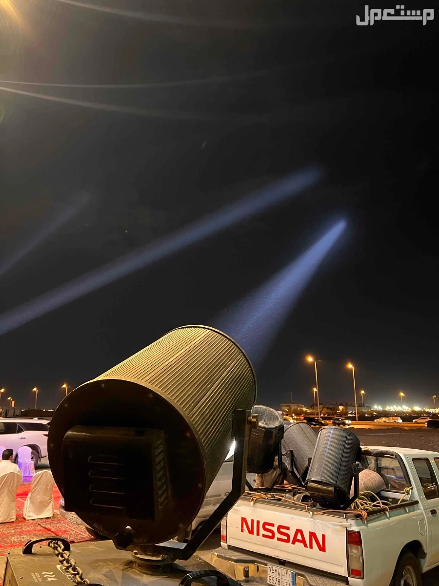 تأجير بالونات راقصة لفتح محلات تجارية جديدة