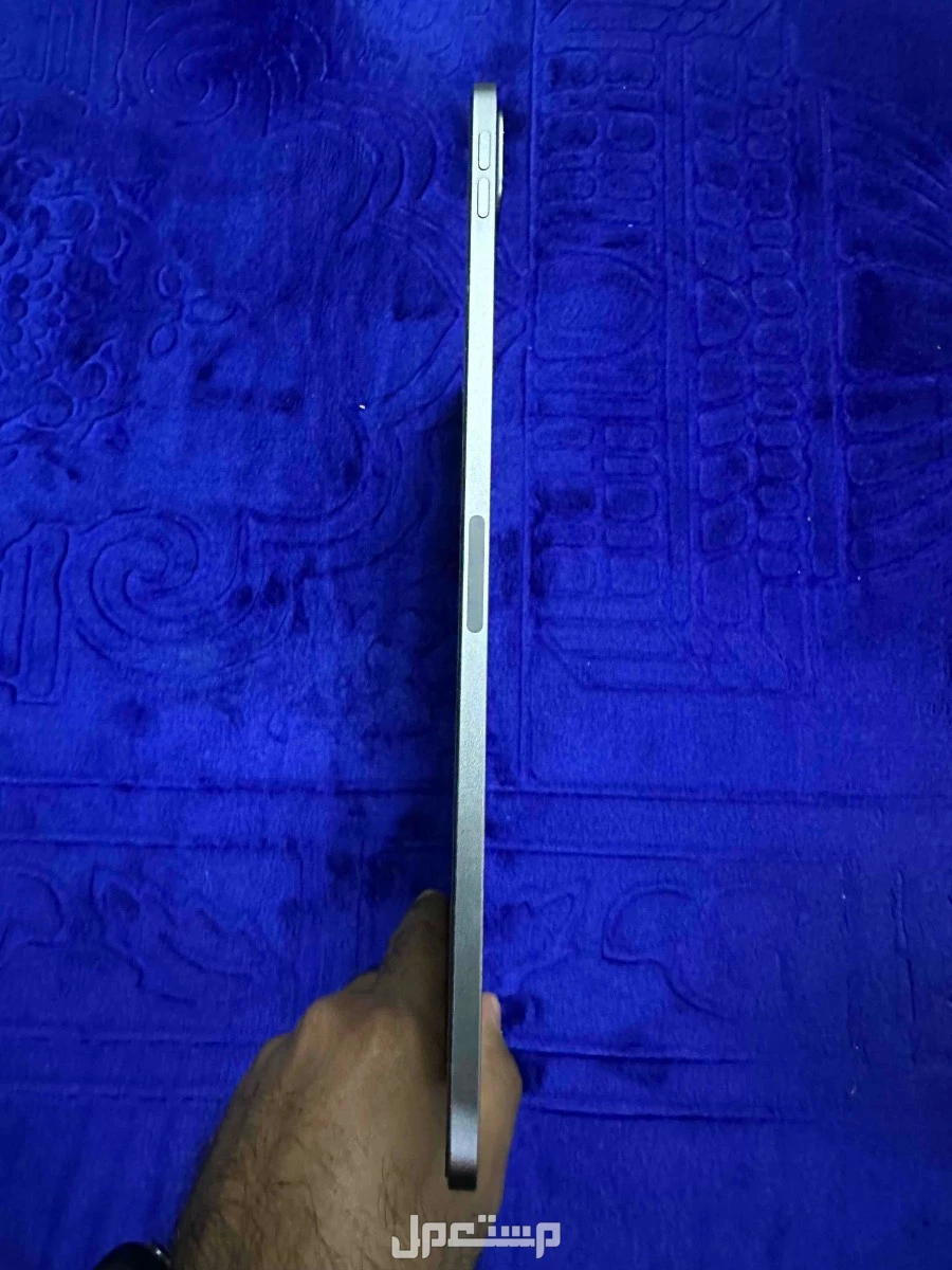 للبيع ايباد برو 11 بوصه بمعالج M2