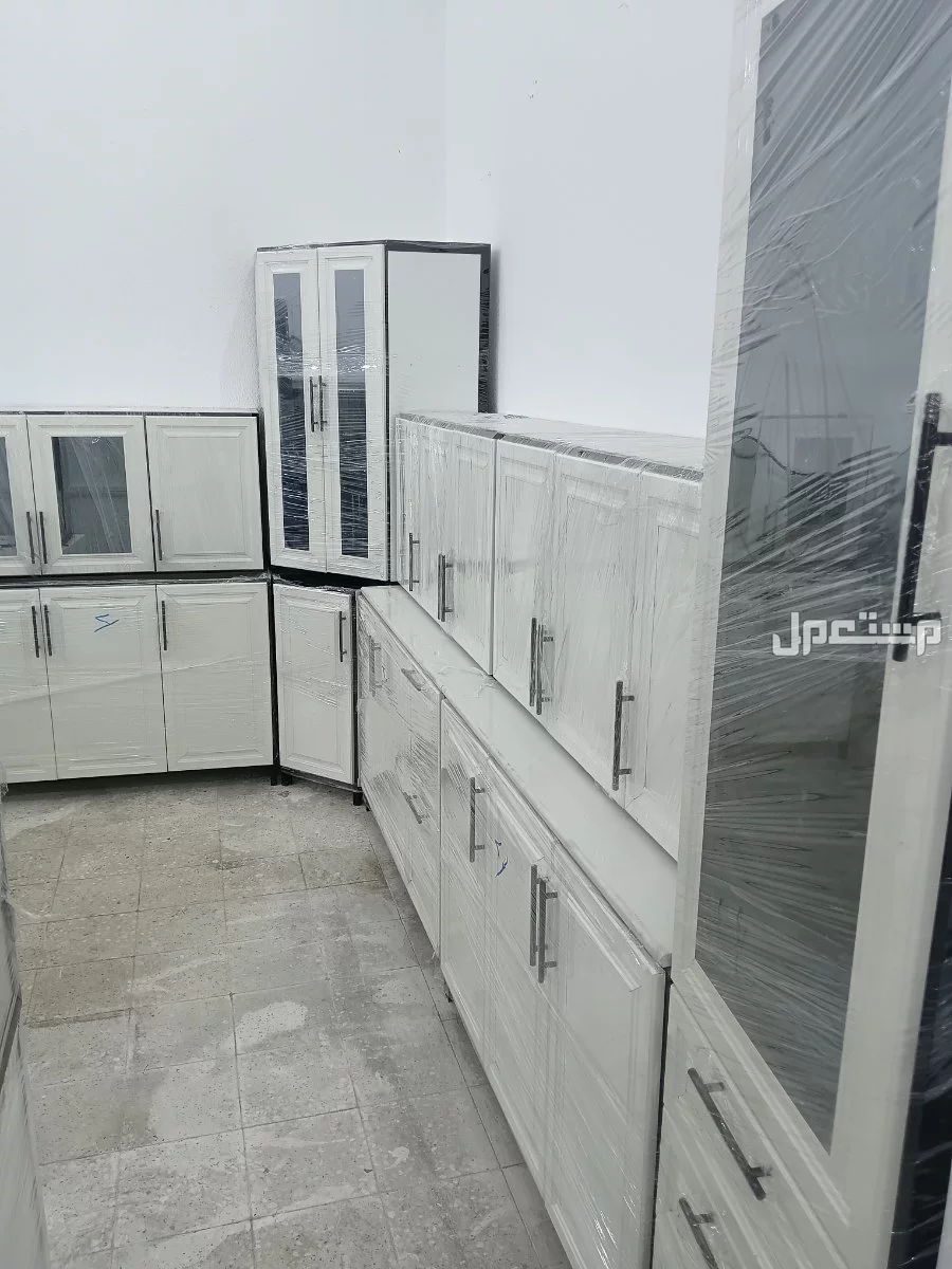 مطابخ مستعمله تشبه الجديد بسعر 1500 ريال