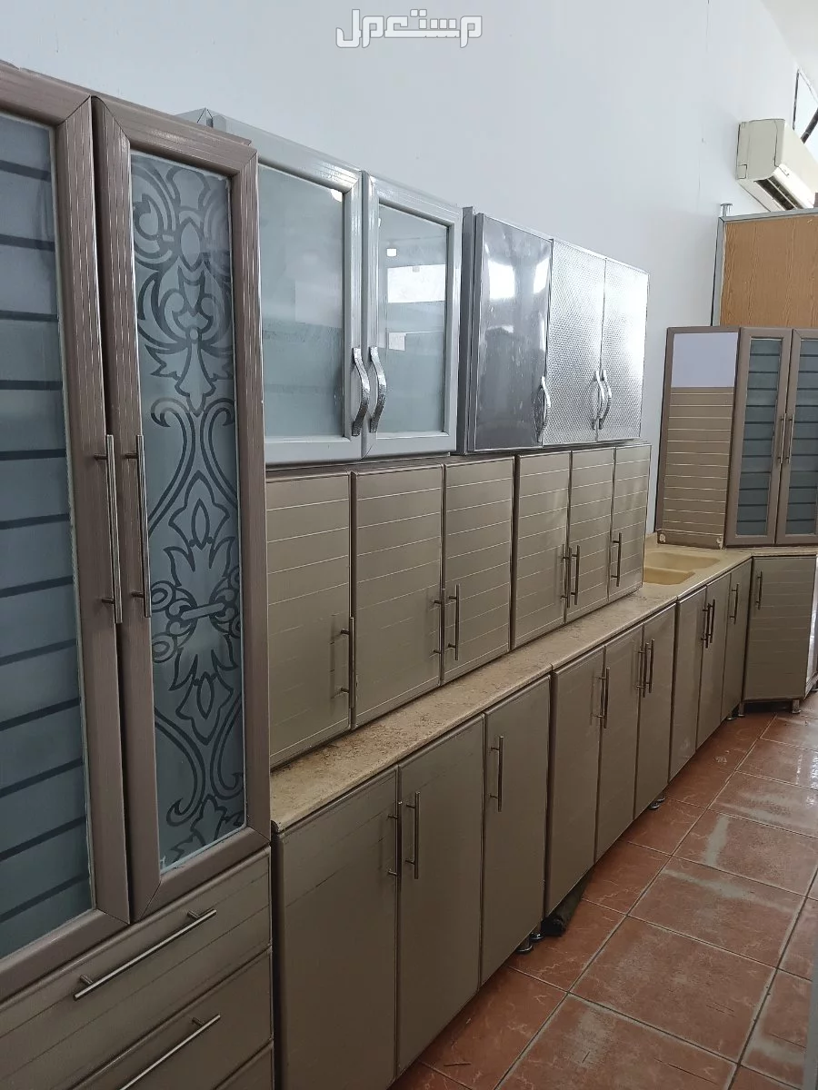 مطابخ مستعمله تشبه الجديد بسعر 1500 ريال
