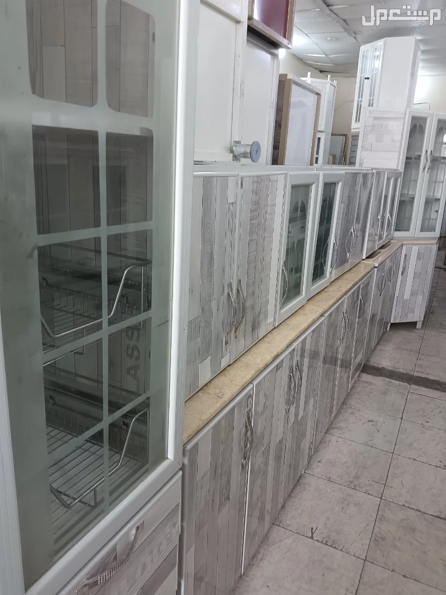 مطابخ مستعمله تشبه الجديد بسعر 1500 ريال