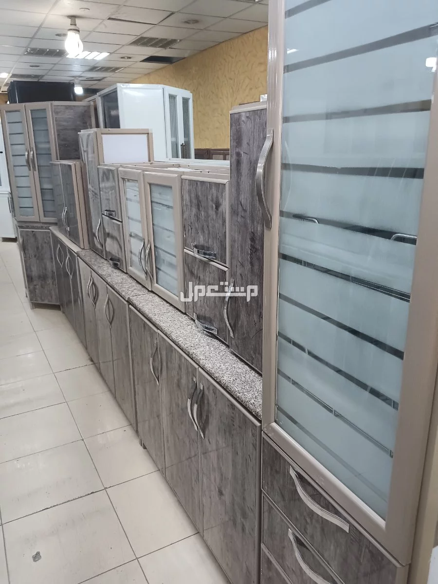 مطابخ مستعمله تشبه الجديد بسعر 1500 ريال