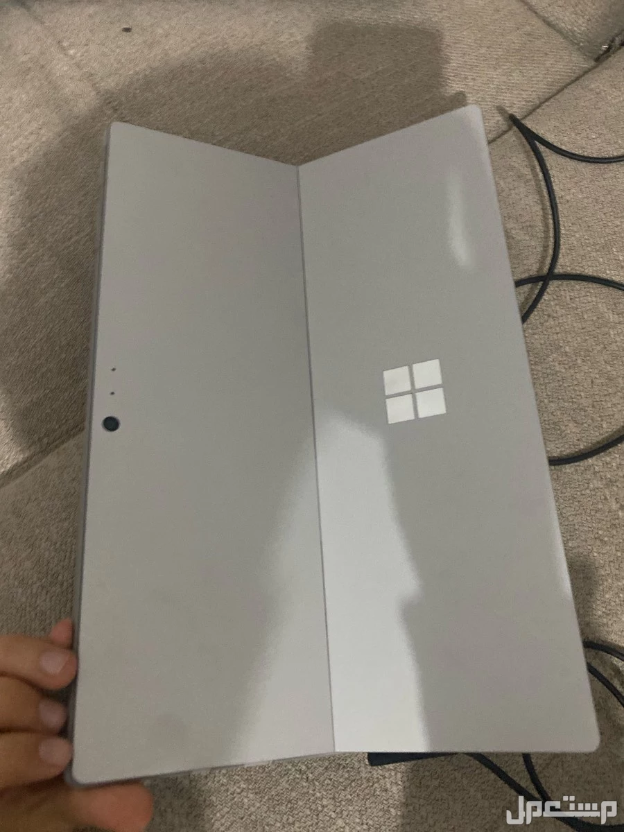 مايكروسوفت سيرفس 7برو    ماركة مايكروسوفت في الرياض بسعر 800 ريال سعودي