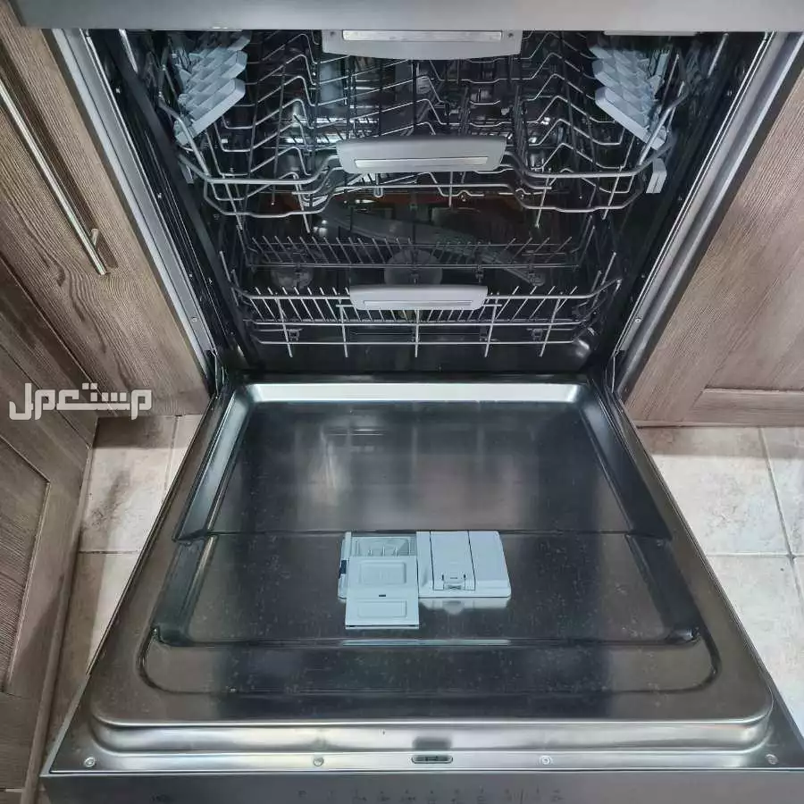 غسالة صحون من المنيع جديدة جدا 10 برامج