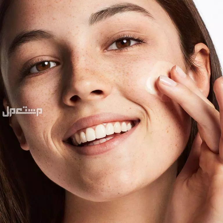 أفضل مكياج ناعم وخفيف للدوام 2025 مع الصور افضل مكياج 2025