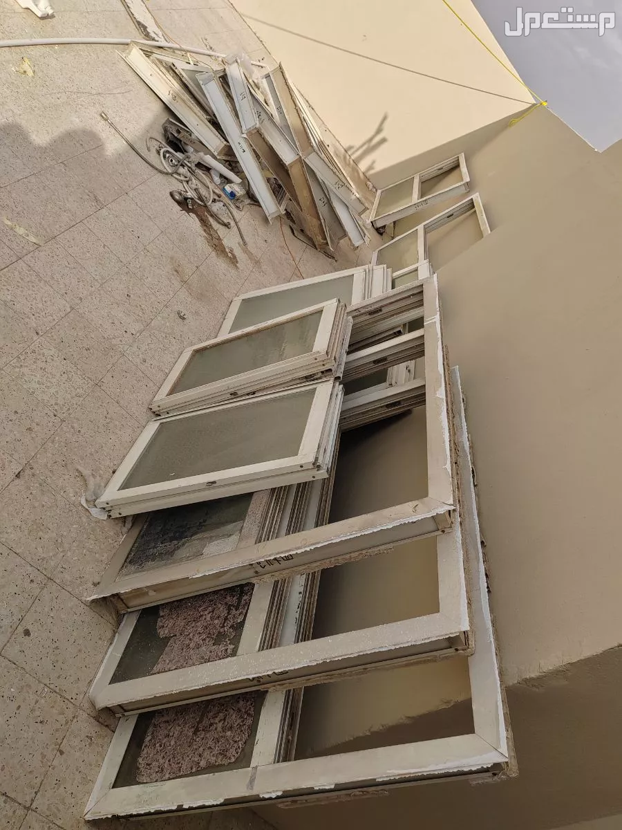 سخانات و مغاسل و شبابيك المنيوم للبيع