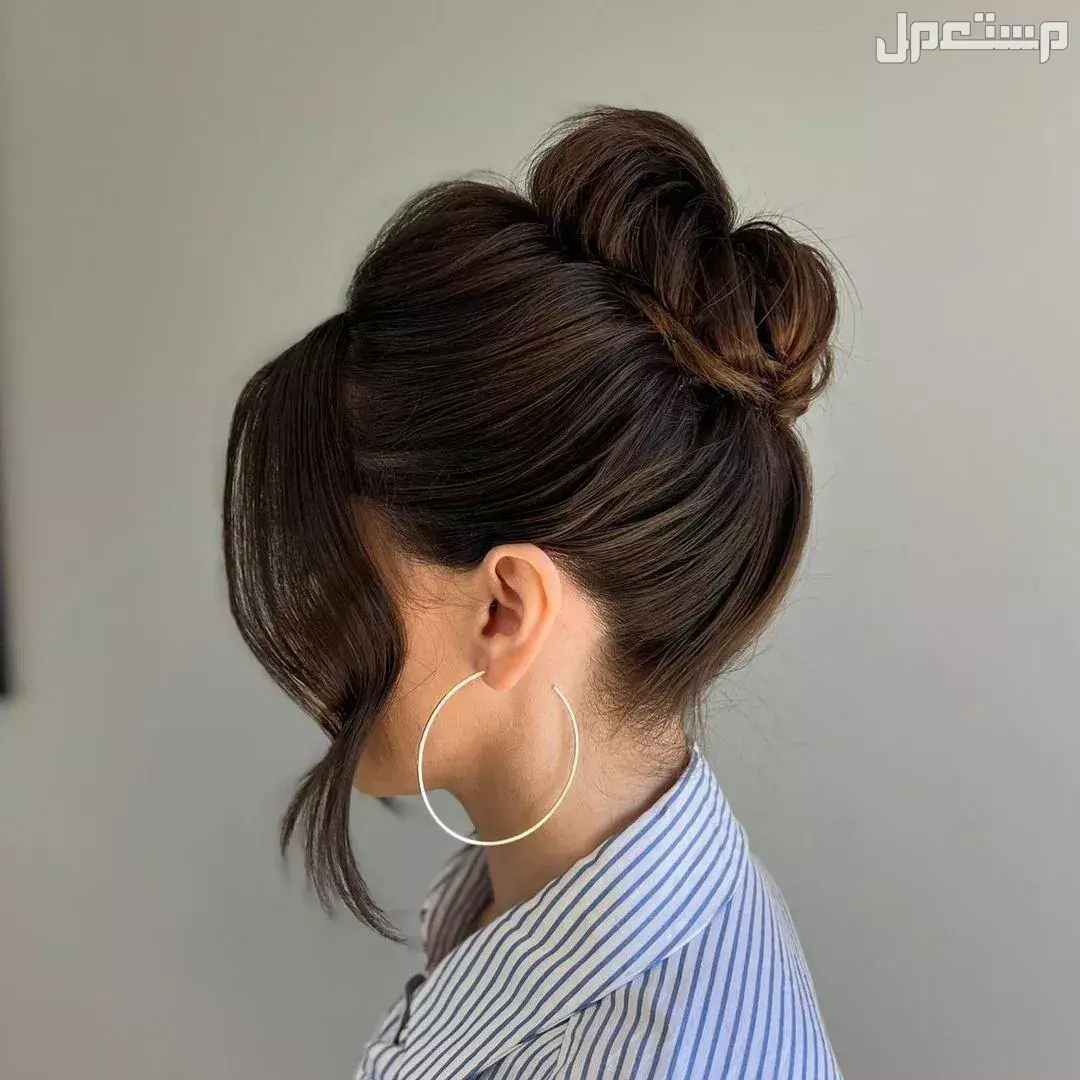 أجمل تسريحات شعر مرفوعة فخمة 2025 تسريحات الشعر المرفوعة تعكس الشخصية والأناقة
