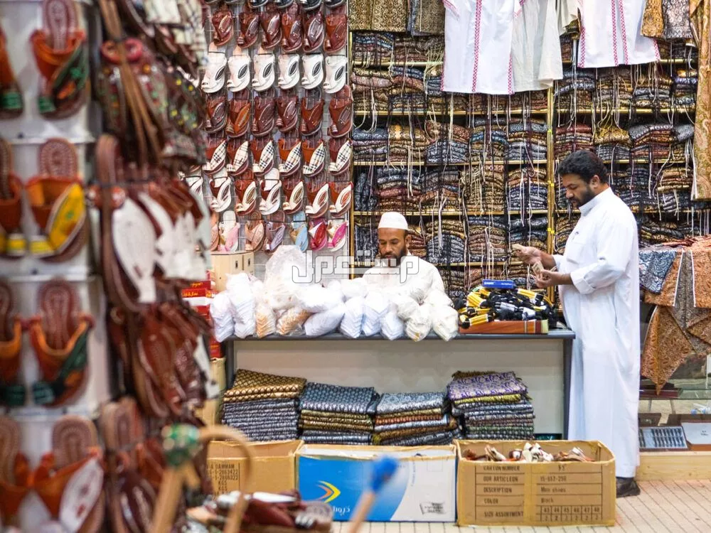 أفضل وأرخص أسواق الرياض 2025: دليل شامل مع أوقات العمل أشهر المتاجر والأسواق في السعودية