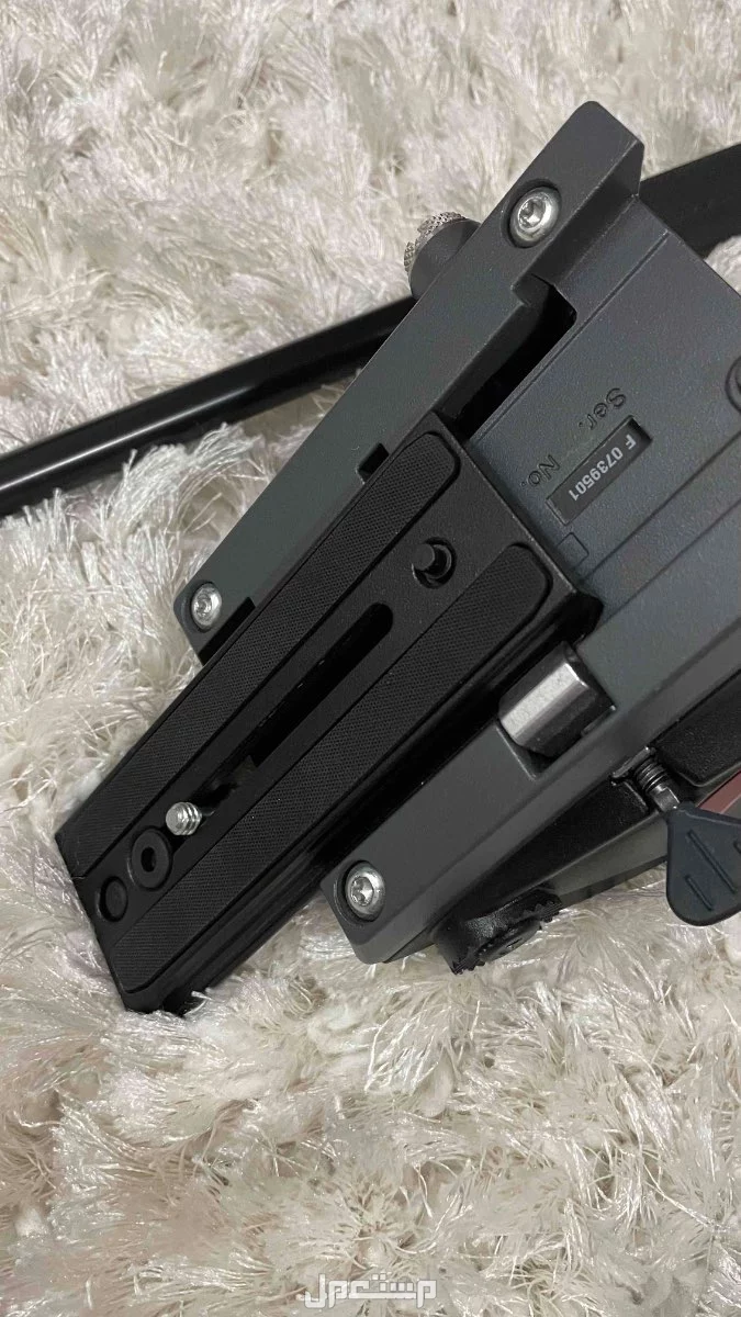 راس فيديو احترافي مانفروتو manfrotto في الطائف