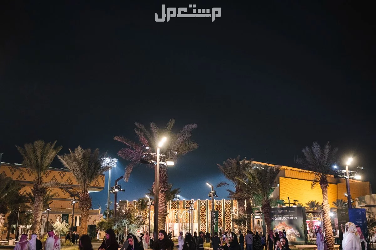 أجمل وأفضل احتفالات رأس السنة في الرياض 2025 (صور) الاحتفال برأس السنة في الرياض 2025