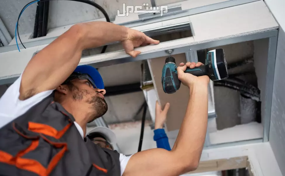 أشهر أعطال المصاعد الكهربائية.. وطريقة صيانتها خطوة بخطوة أشهر أعطال المصاعد الكهربائية