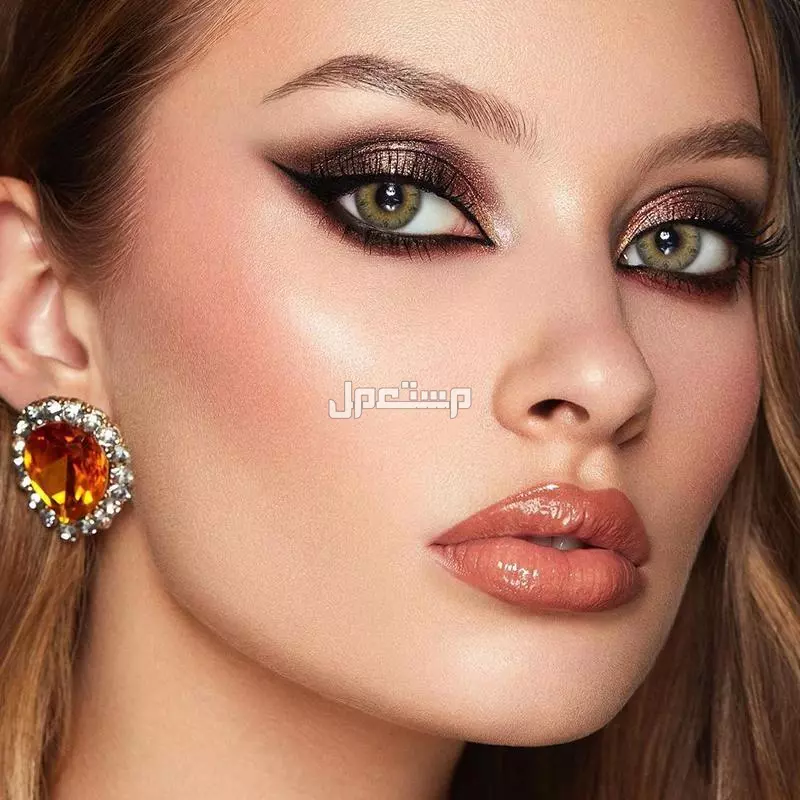 كيفية الحصول على مكياج بني بالخطوات والصور أفضل مكياج بني للمناسبات