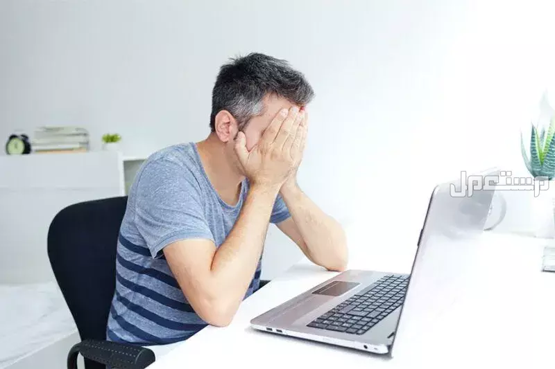 أشهر 7 أعطال لشاشة الكمبيوتر وكيفية حلها بسهولة (صور) حل مشاكل وأعطال شاشة الحاسب