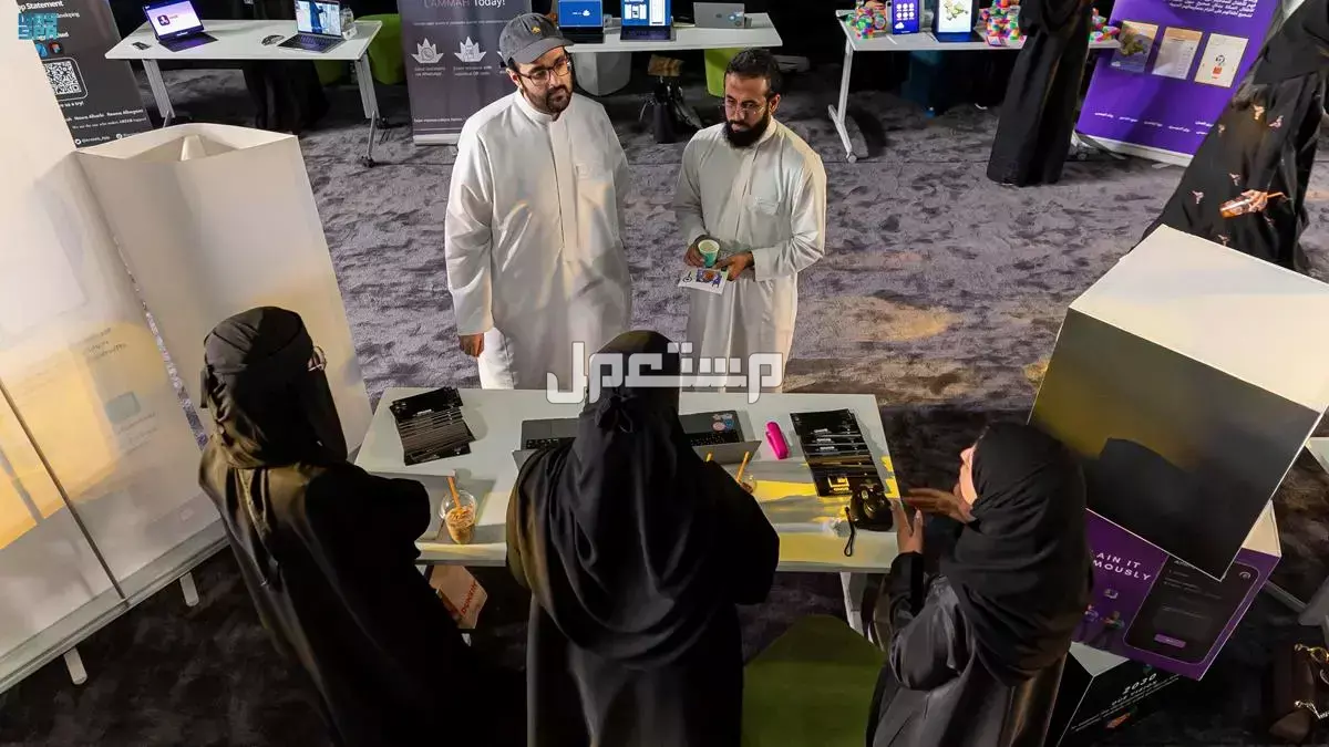 توسع Apple في السعودية.. اكتشف موعد إطلاق متجر «أبل ستور» بالمملكة سيدات سعوديات في أكاديمية Apple للمطورين
