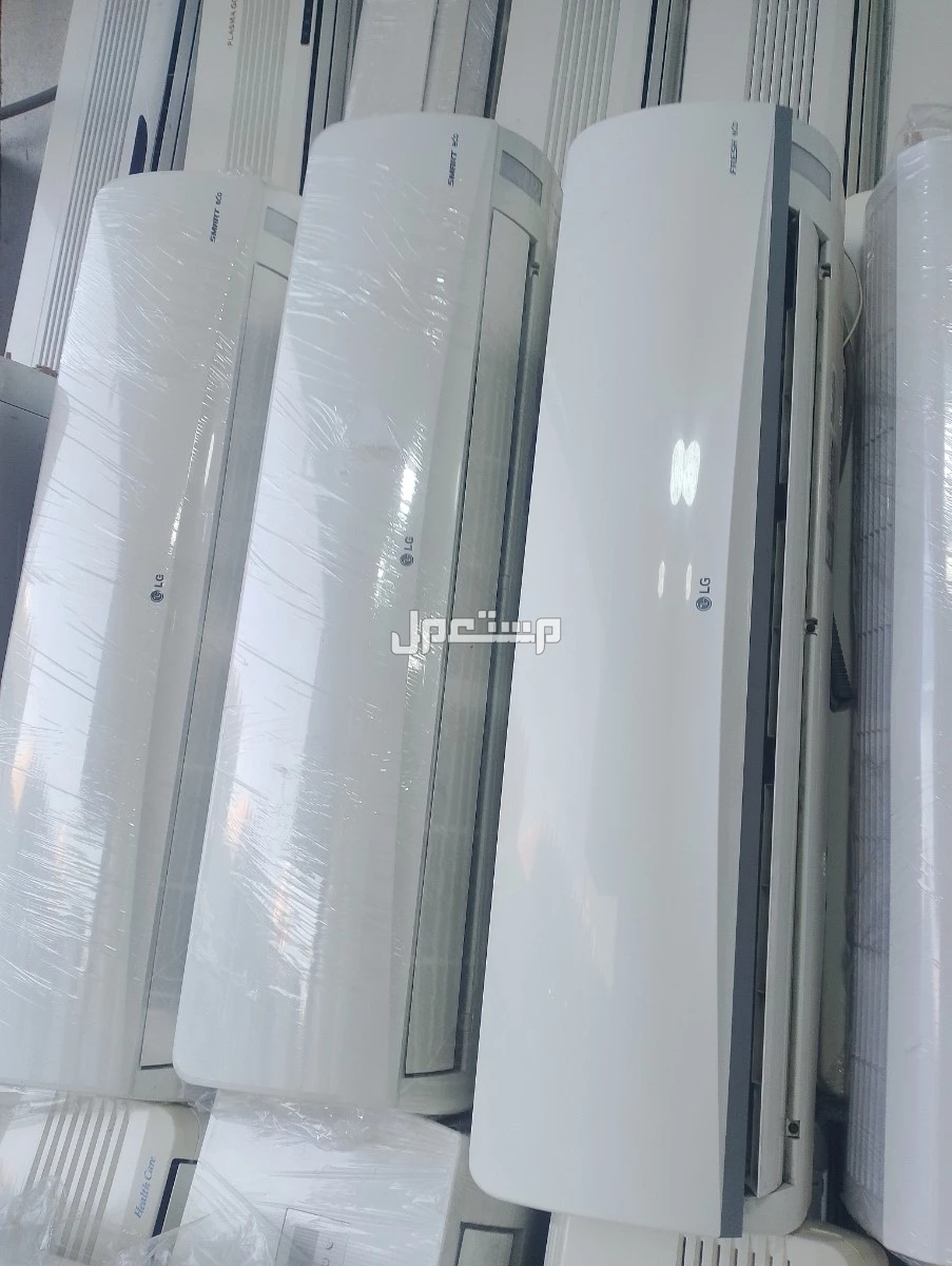 Used split air conditioners, almost new, with installation and delivery