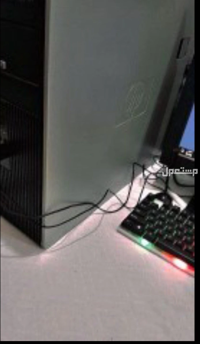 للبيع كمبيوتر مكتبي HPنظيف جدا على السوم