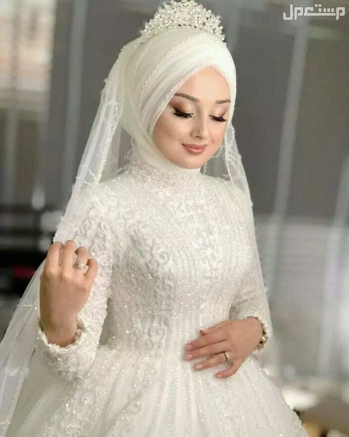 كيفية اختيار طرحة العروس المحجبة.. أنواعها بحسب شكل الوجه أختيار طرح مناسبة للعروس
