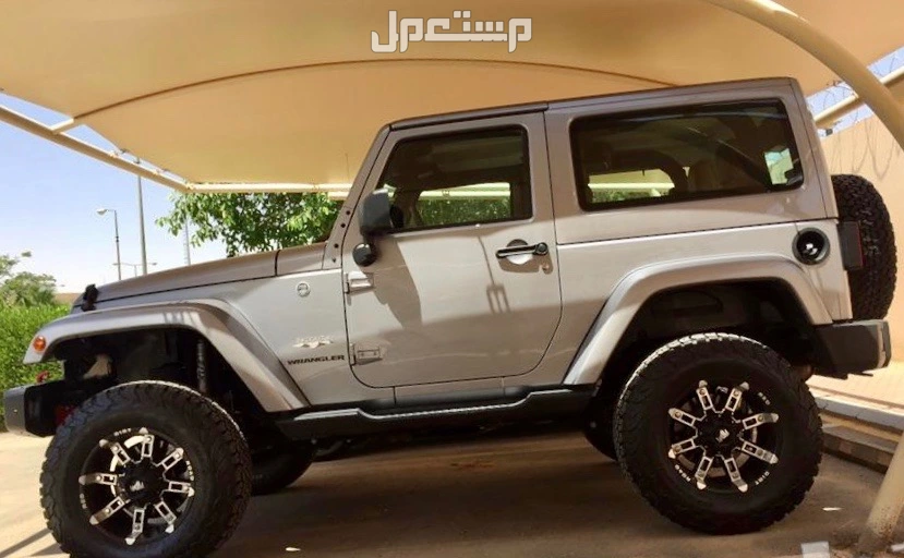جيب رانجلر 2017 في جدة بسعر 90 ريال سعودي