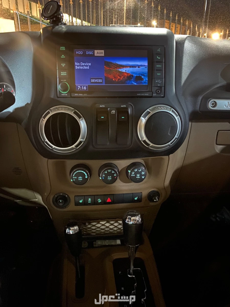 جيب رانجلر 2017 في جدة بسعر 90 ريال سعودي