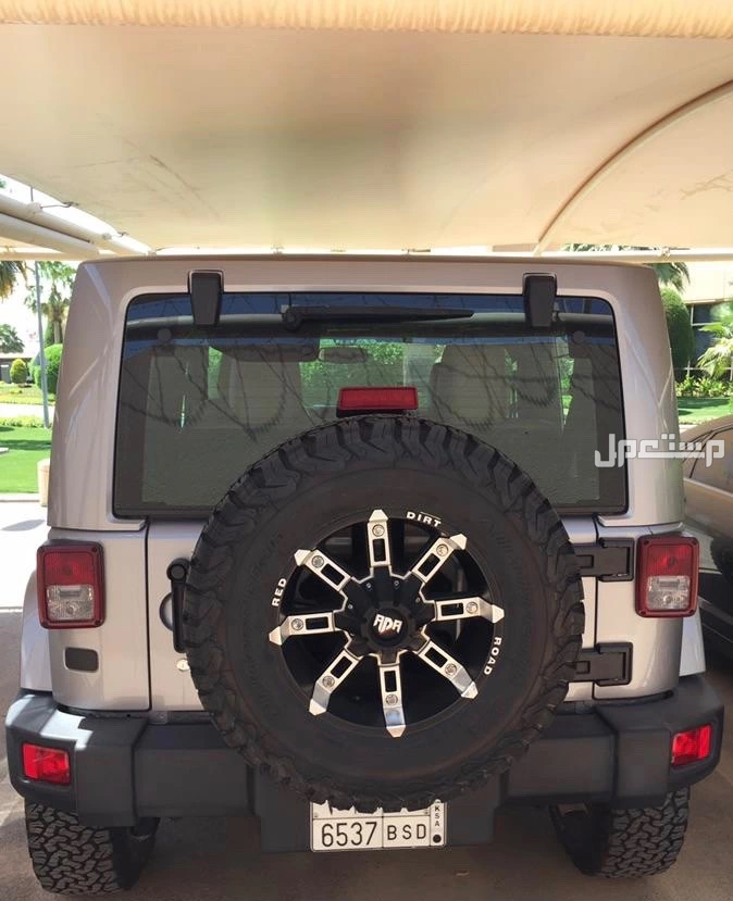 جيب رانجلر 2017 في جدة بسعر 90 ريال سعودي