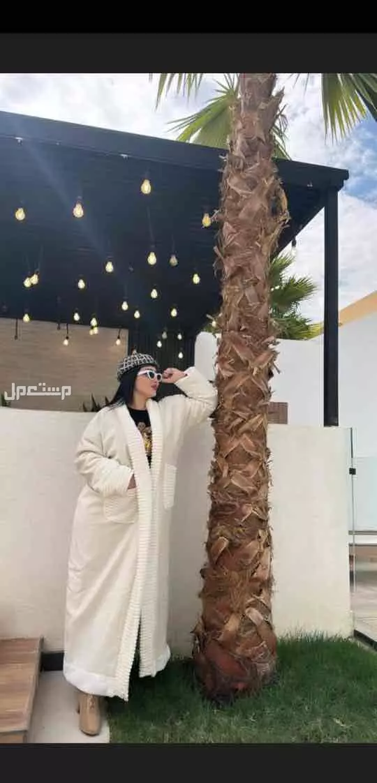 عرض مخفض فروات نسائي مبطن ومطرز فخمة