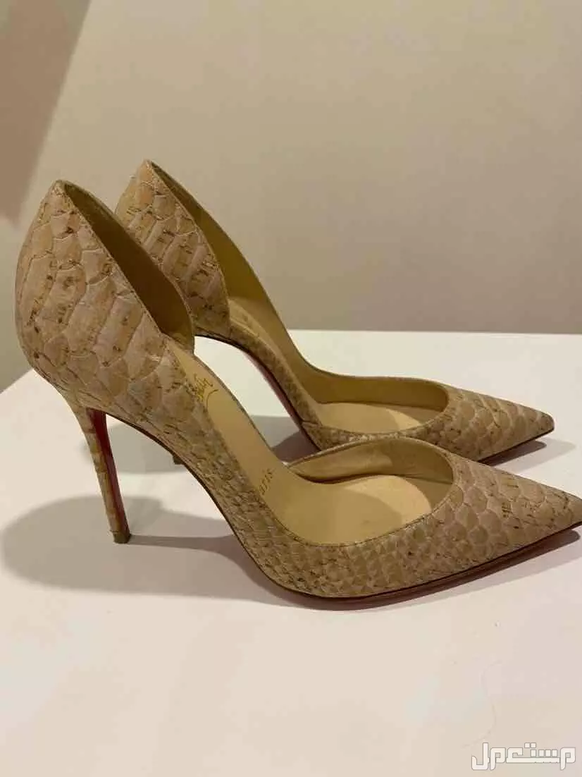 هيلز  في الرياض بسعر 1900 ريال سعودي